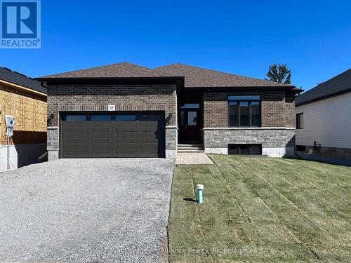 57 COTTONWOOD DRIVE  Belleville (Thurlow Ward), ON K8N 0J3