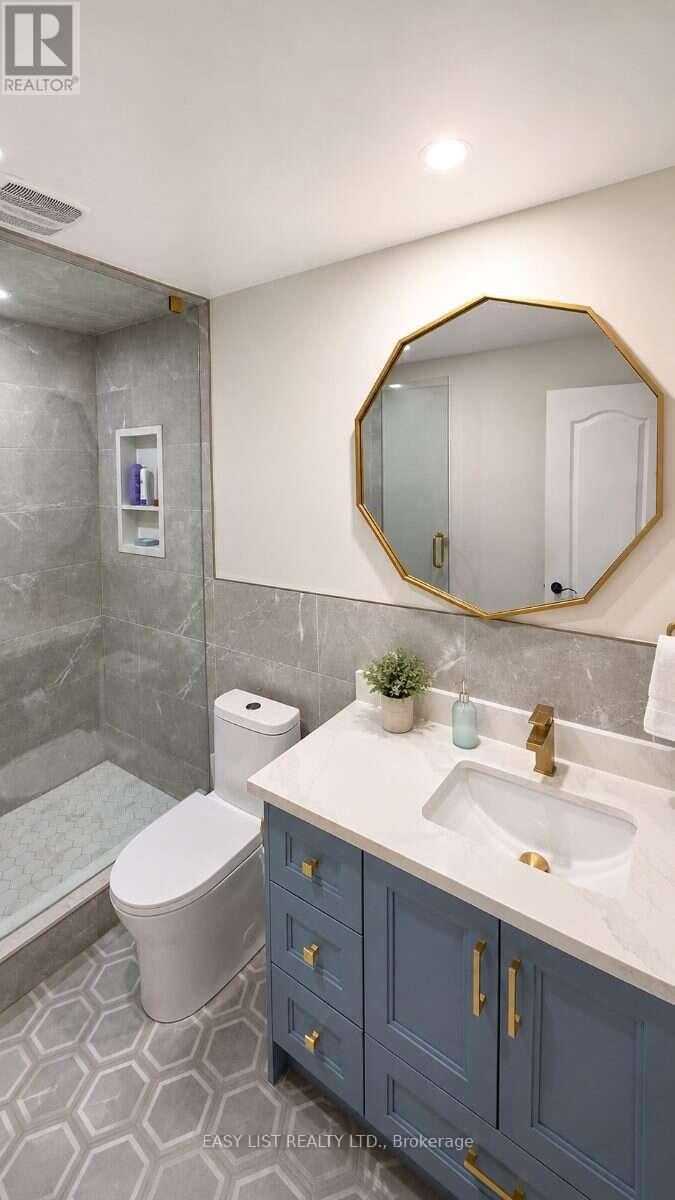 103 Fifefield Drive, Vaughan, ON