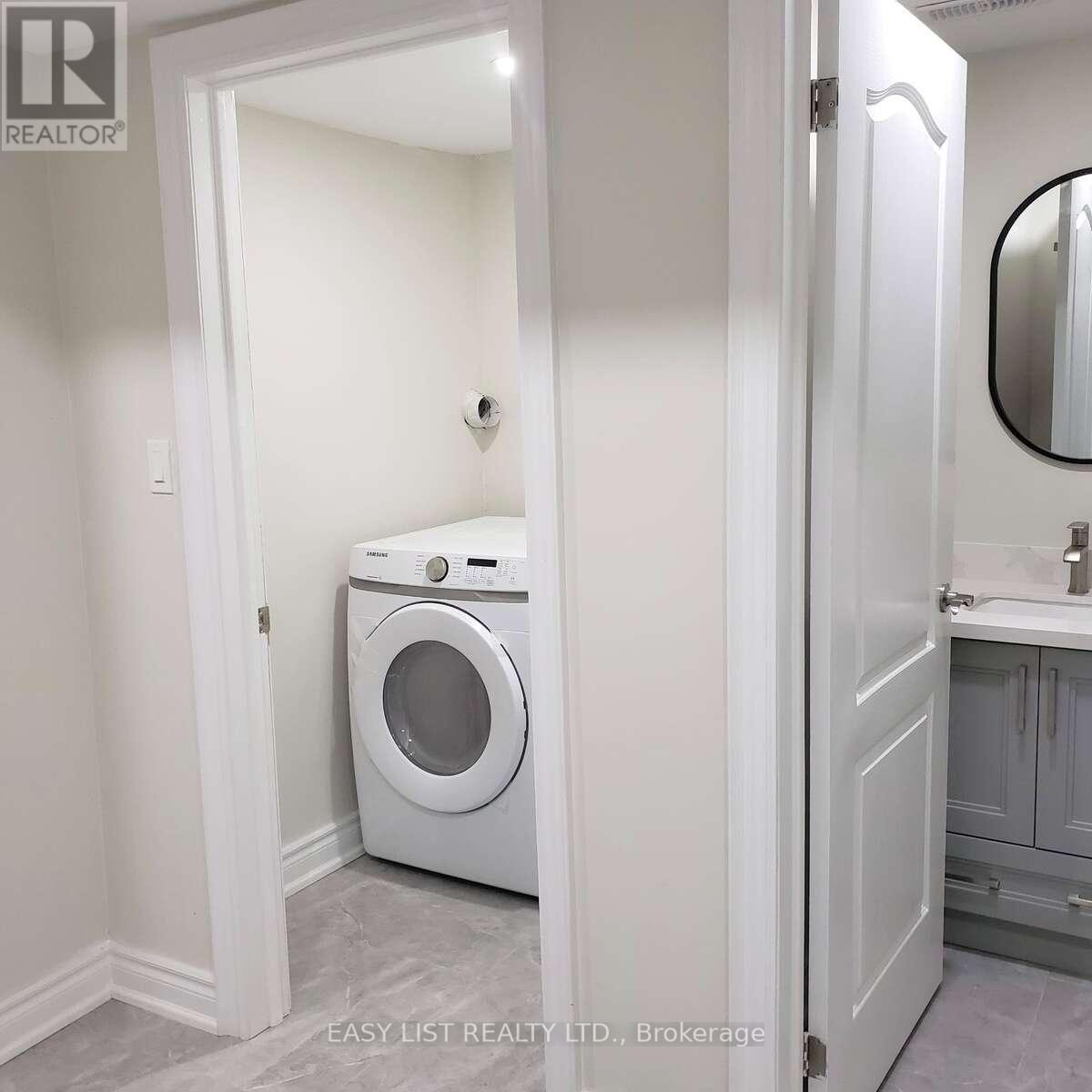 103 Fifefield Drive, Vaughan, ON