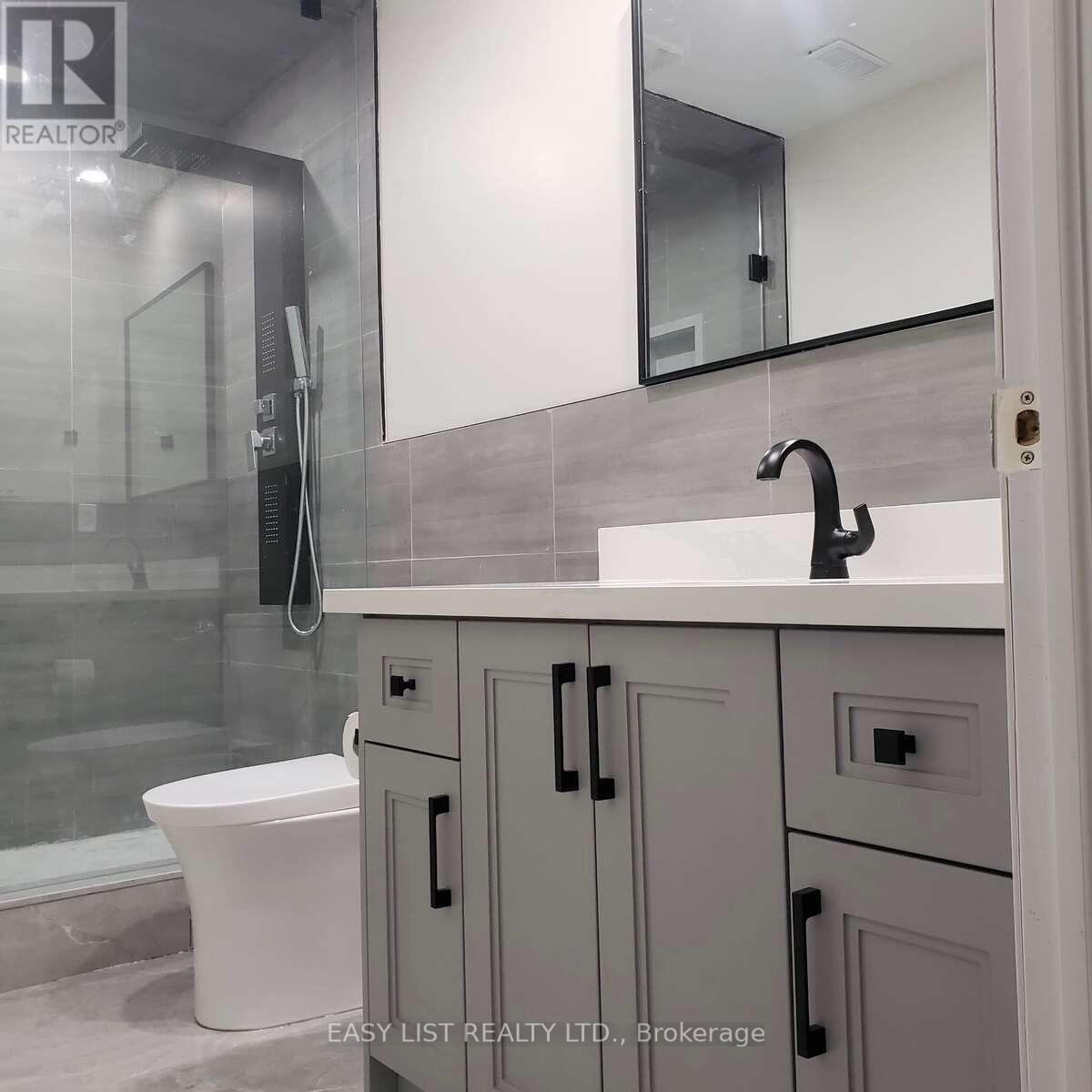 103 Fifefield Drive, Vaughan, ON