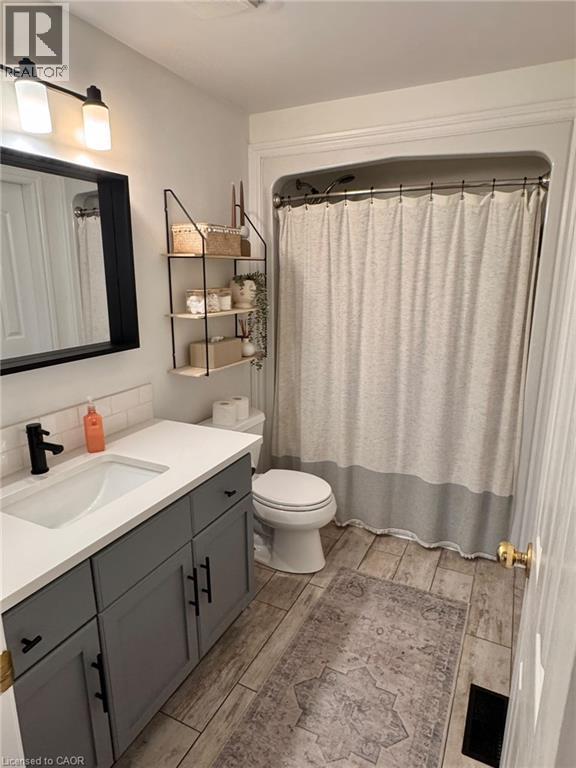 32 Marcy Crescent, Cambridge, ON