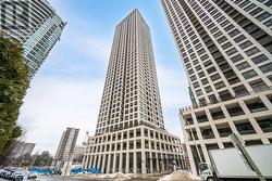 3604 - 30 ELM DRIVE W Mississauga, ON L5B 0N6