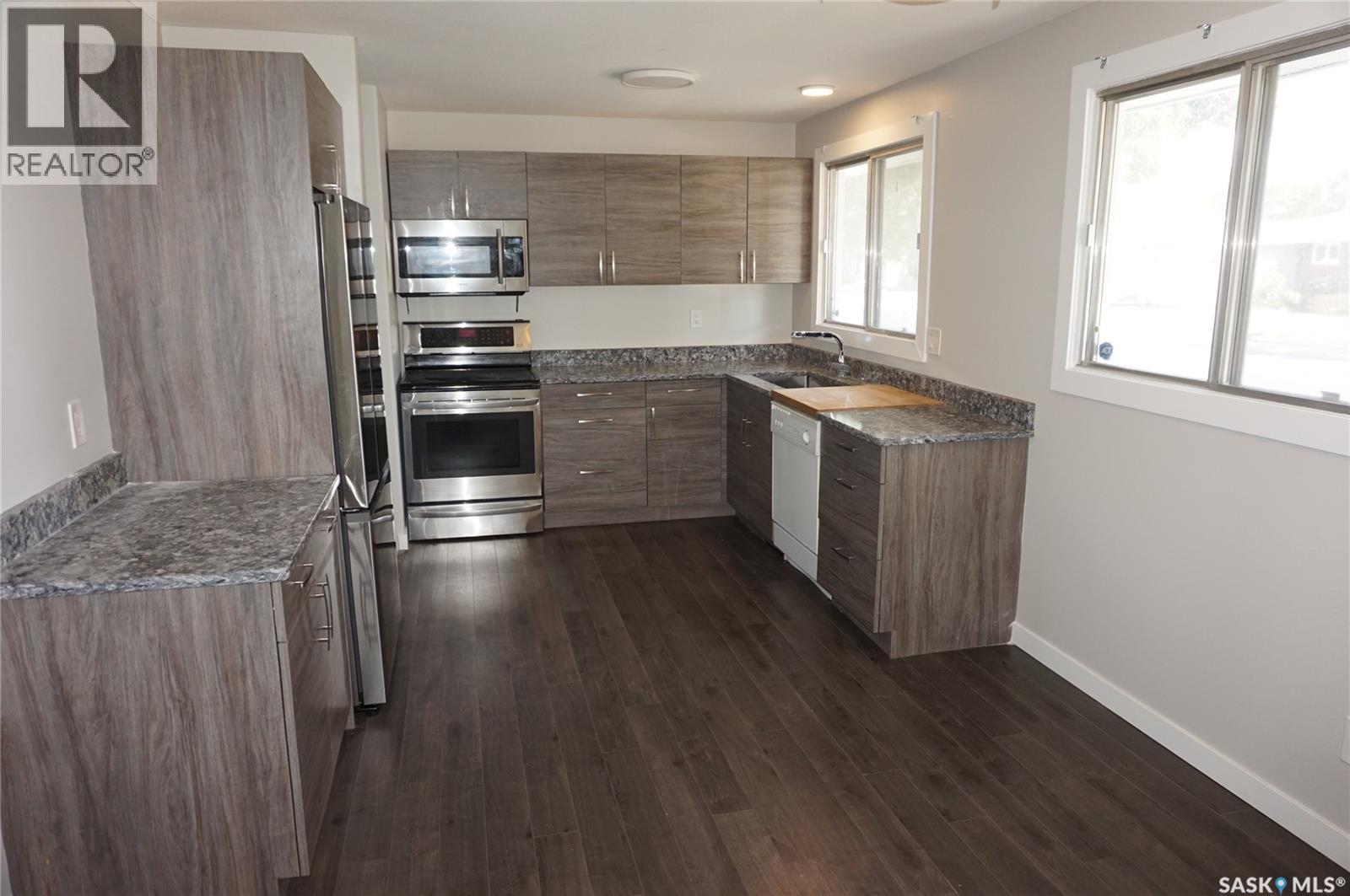 91 Plant Crescent, Regina, SK