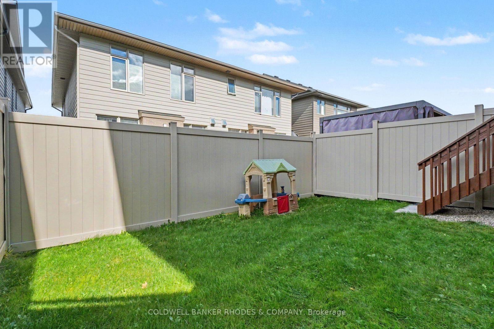 160 Avro Circle, Ottawa, ON