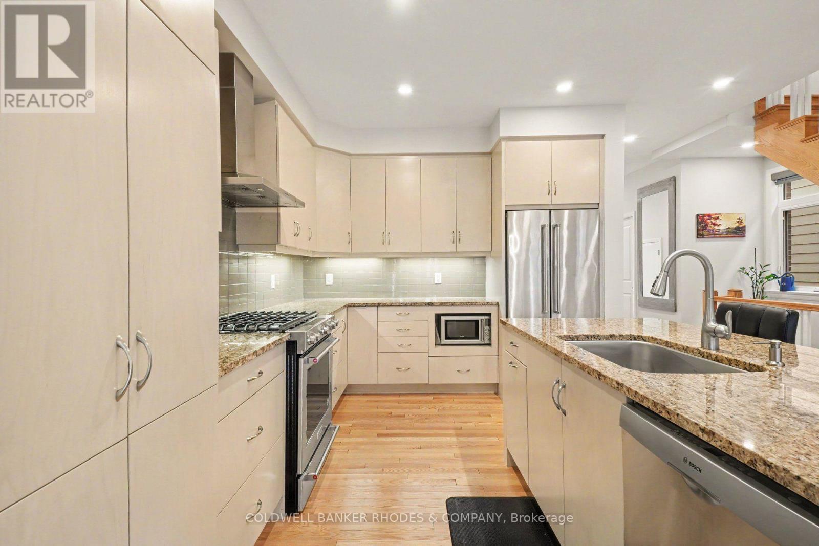 160 Avro Circle, Ottawa, ON