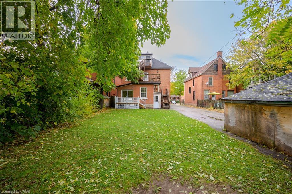 117 Fairleigh Avenue S, Hamilton, ON
