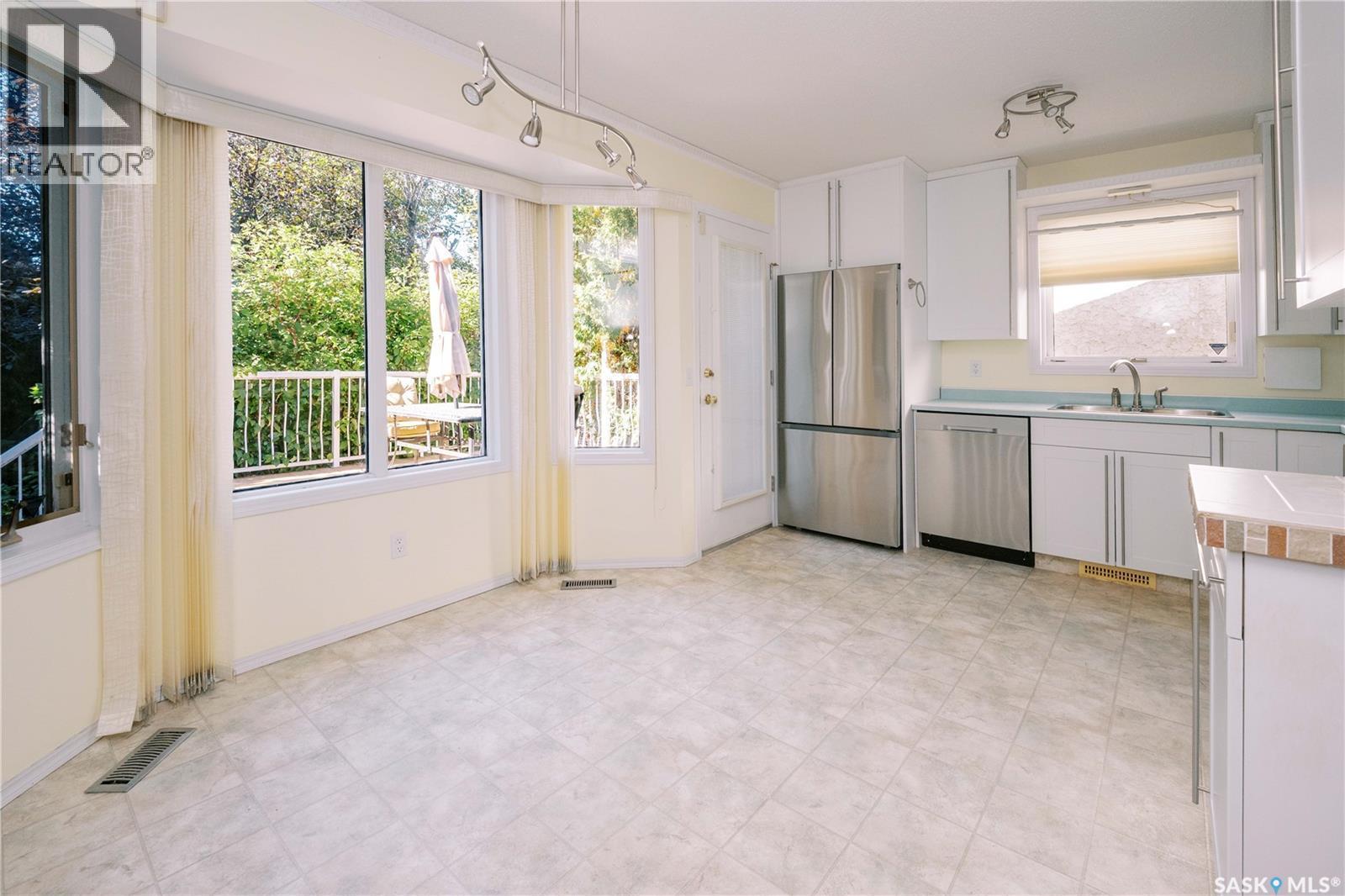939 Haslam Crescent, Saskatoon, SK