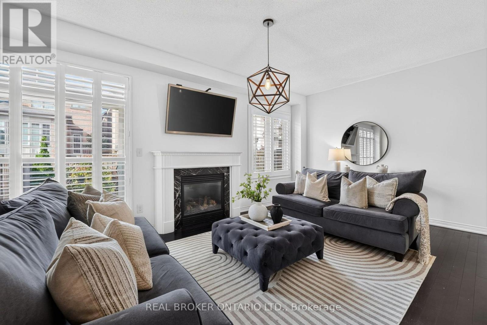 3231 Stoney Crescent, Mississauga, ON
