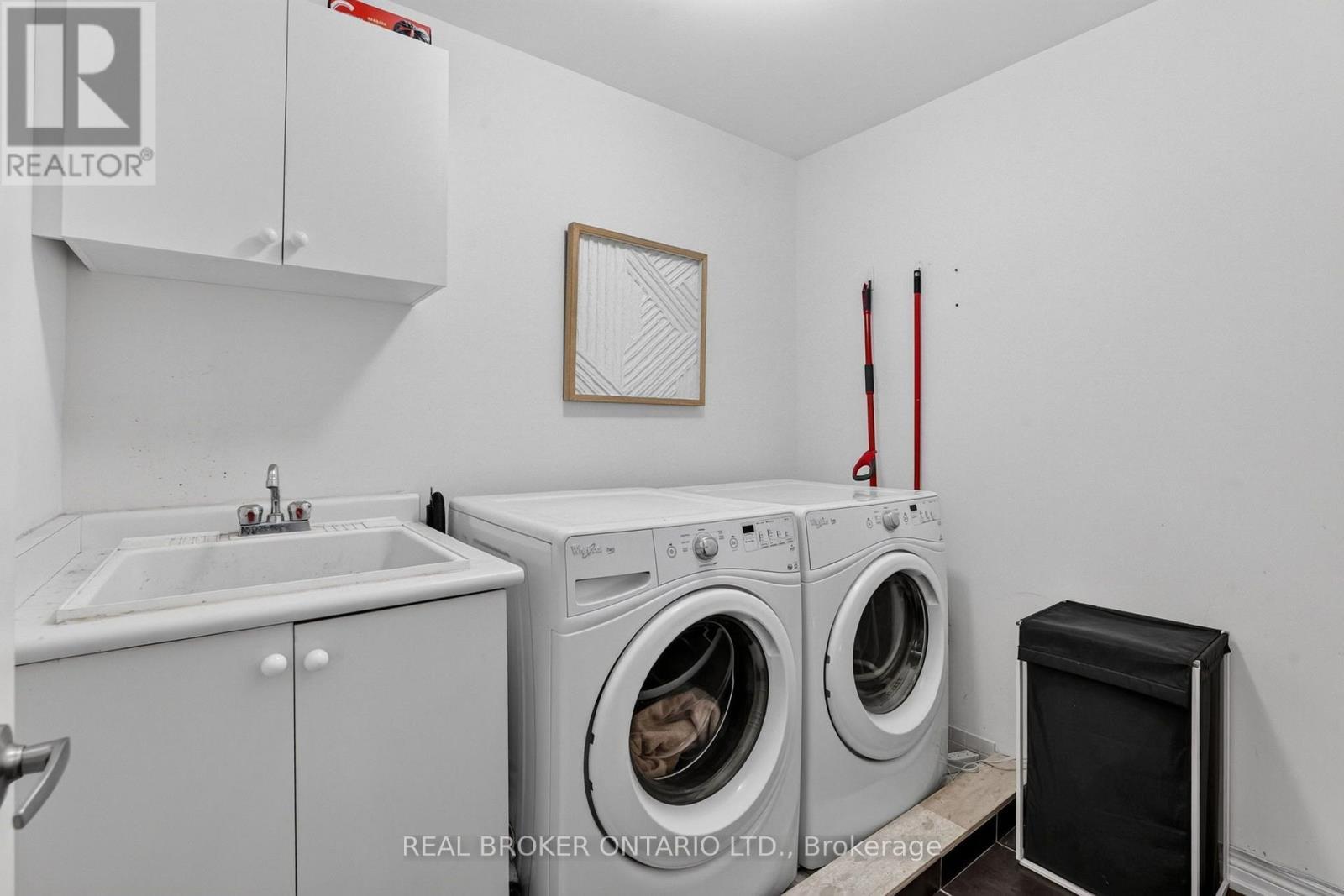 3231 Stoney Crescent, Mississauga, ON