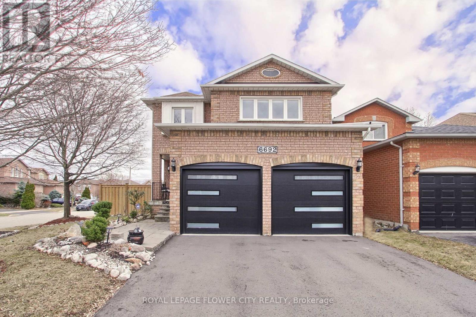 6692 Meteor Court, Mississauga, ON