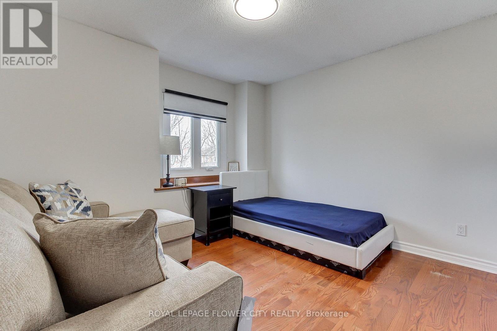 6692 Meteor Court, Mississauga, ON