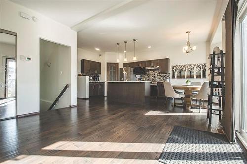 187 Lake Bend Rd, Winnipeg, MB 