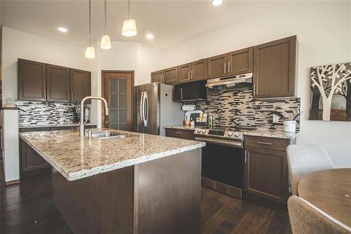 187 Lake Bend Rd, Winnipeg, MB 