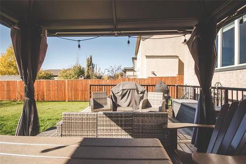 187 Lake Bend Rd, Winnipeg, MB 