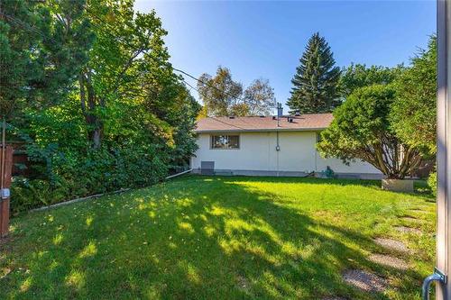 271 Southall Dr, Winnipeg, MB 