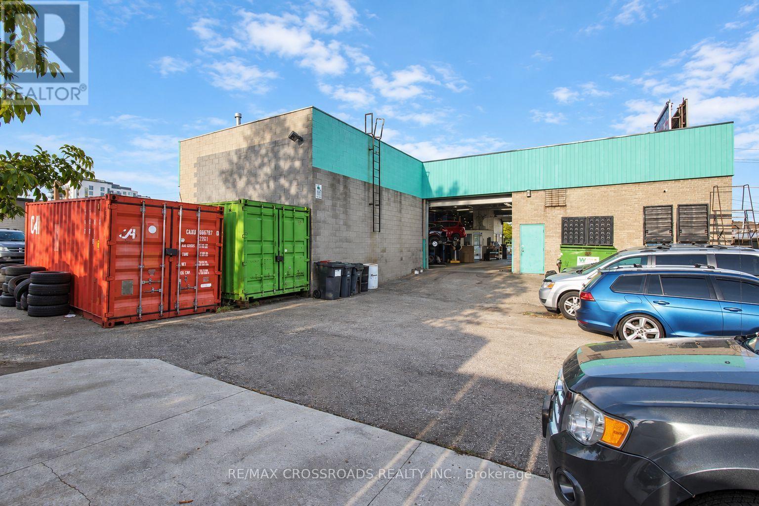 955 Upper James Street, Hamilton, ON