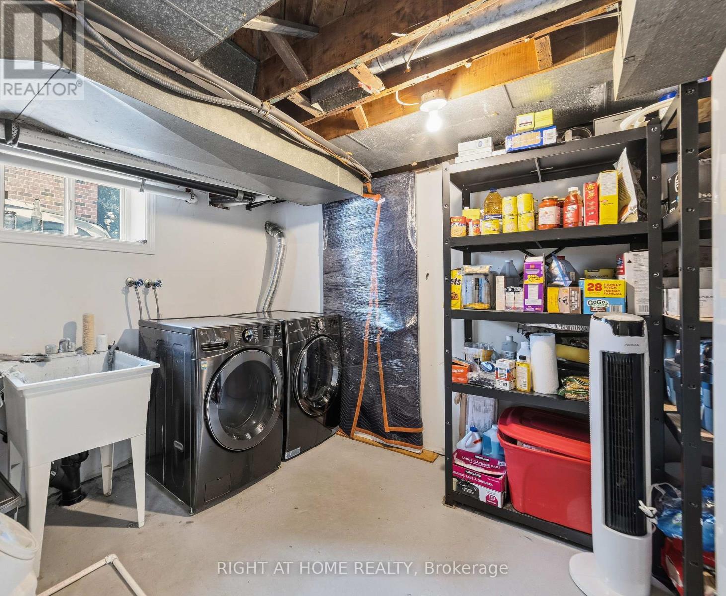 206 East 19Th Street, Hamilton, ON