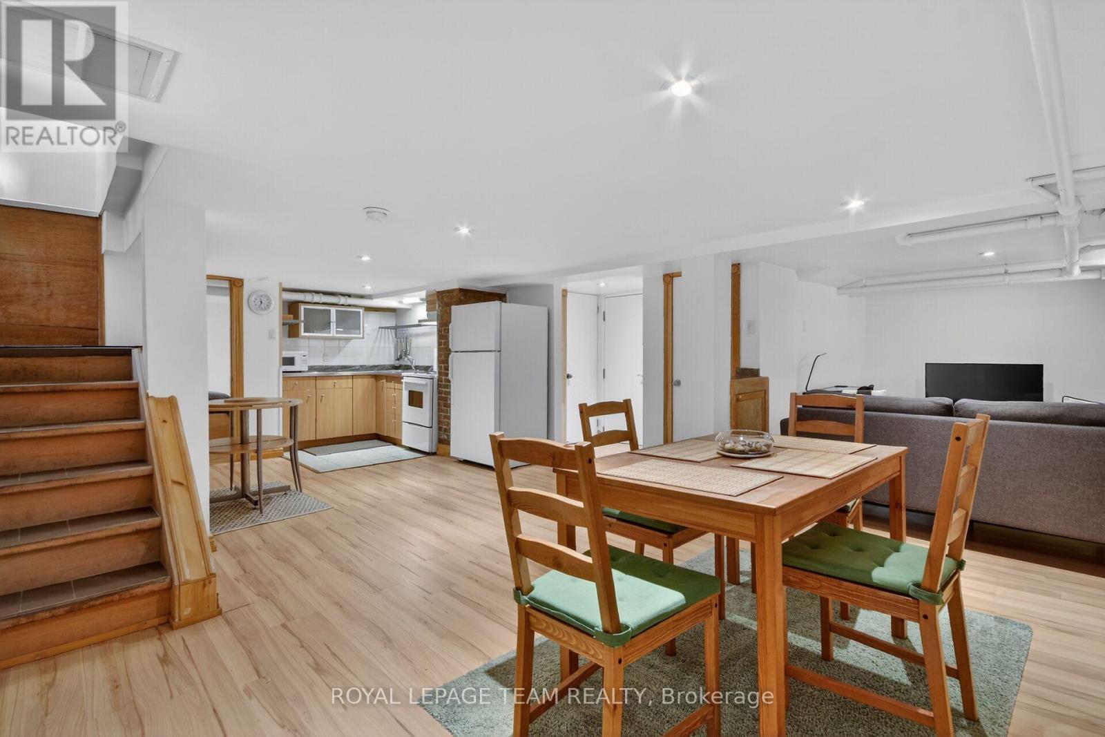 Lower level suite pic 4 - 64 Delaware Avenue, Ottawa, ON