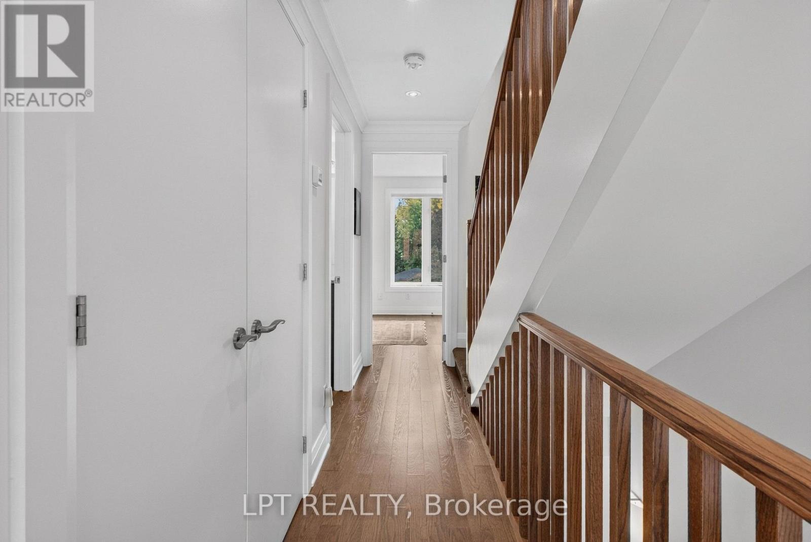 348 Ravenhill Avenue E, Ottawa, ON