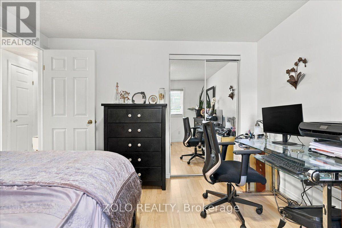 401 Hidden Creek Drive, Kitchener, ON