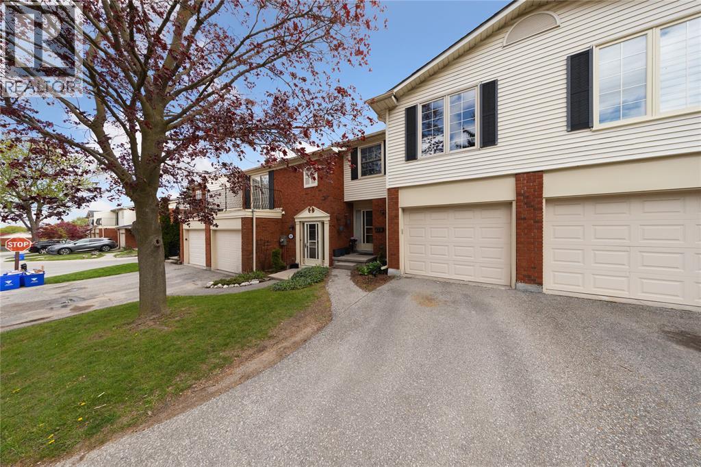66 - 478 Wilkins Street, London, ON