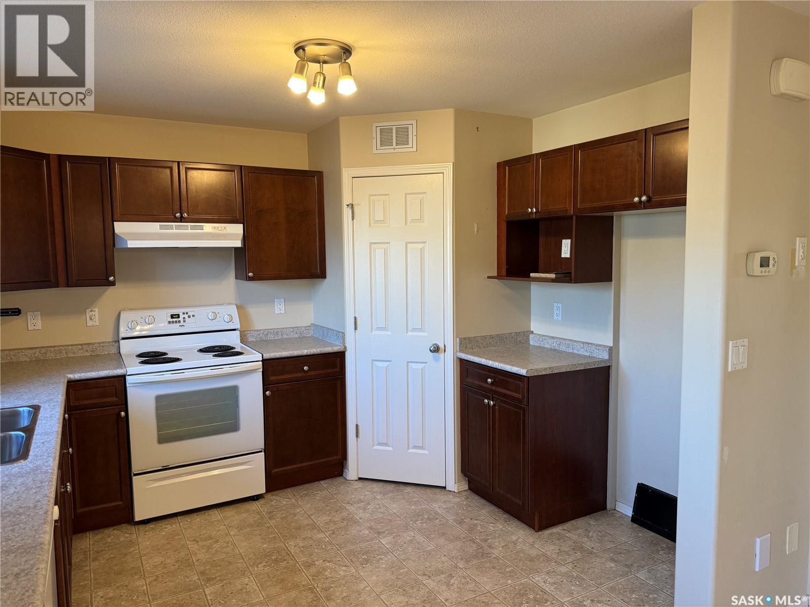 158 East Hampton Boulevard, Saskatoon, SK