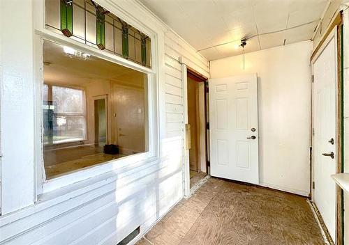 869 College Ave, Winnipeg, MB 