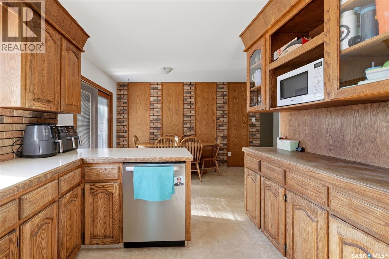 111 Elmview Road, Regina, SK