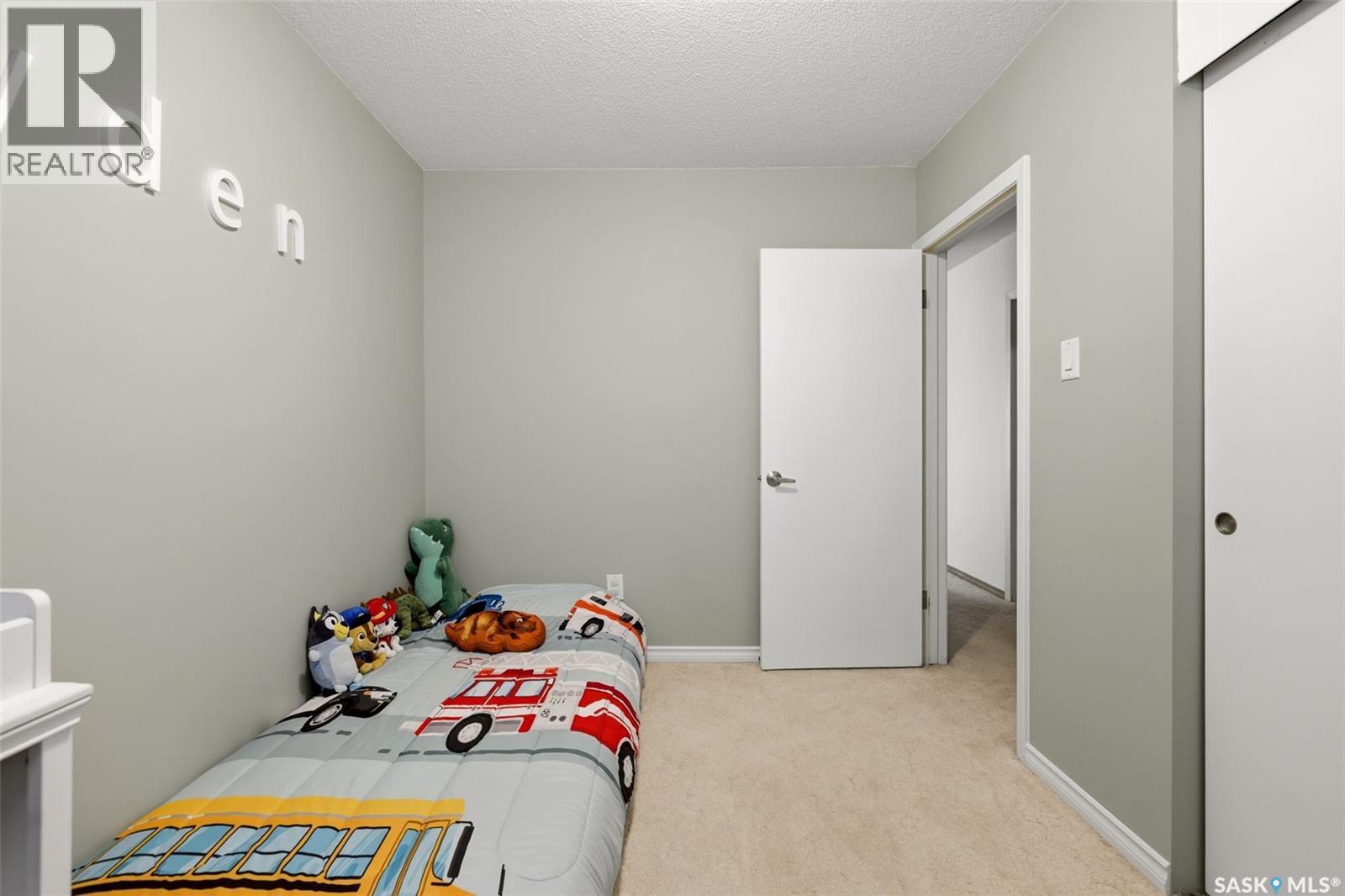 111 Elmview Road, Regina, SK