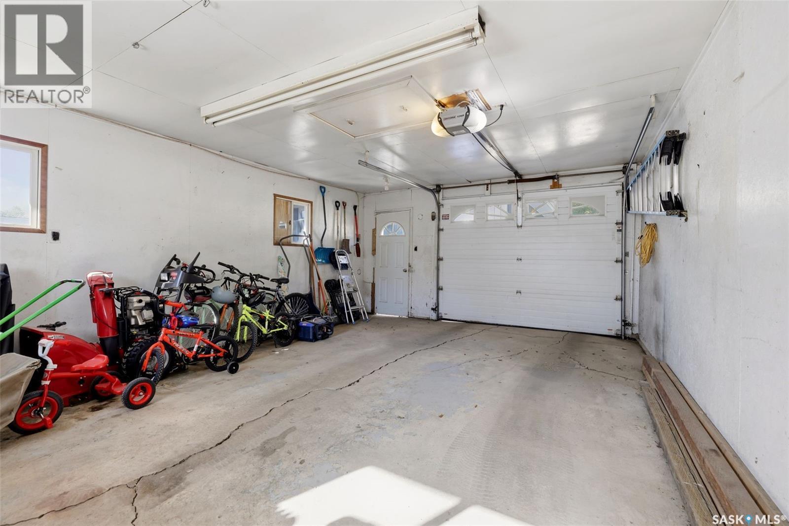 111 Elmview Road, Regina, SK