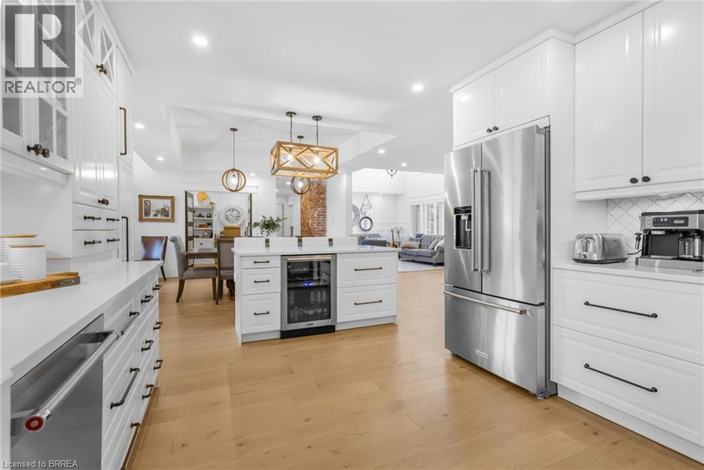 60 Mountain Brow Boulevard, Hamilton, ON