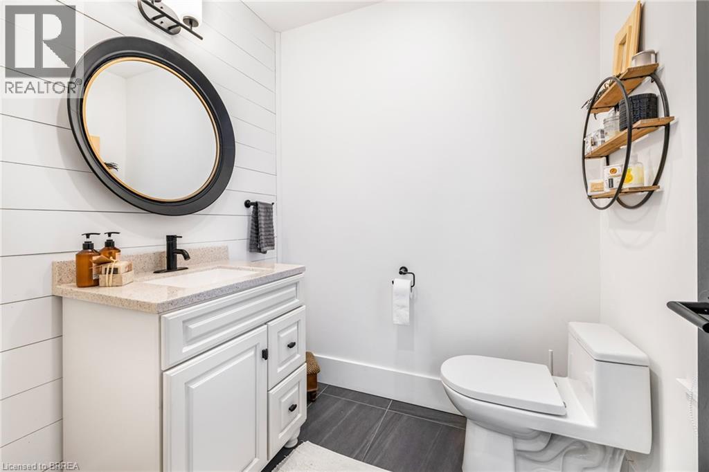 60 Mountain Brow Boulevard, Hamilton, ON