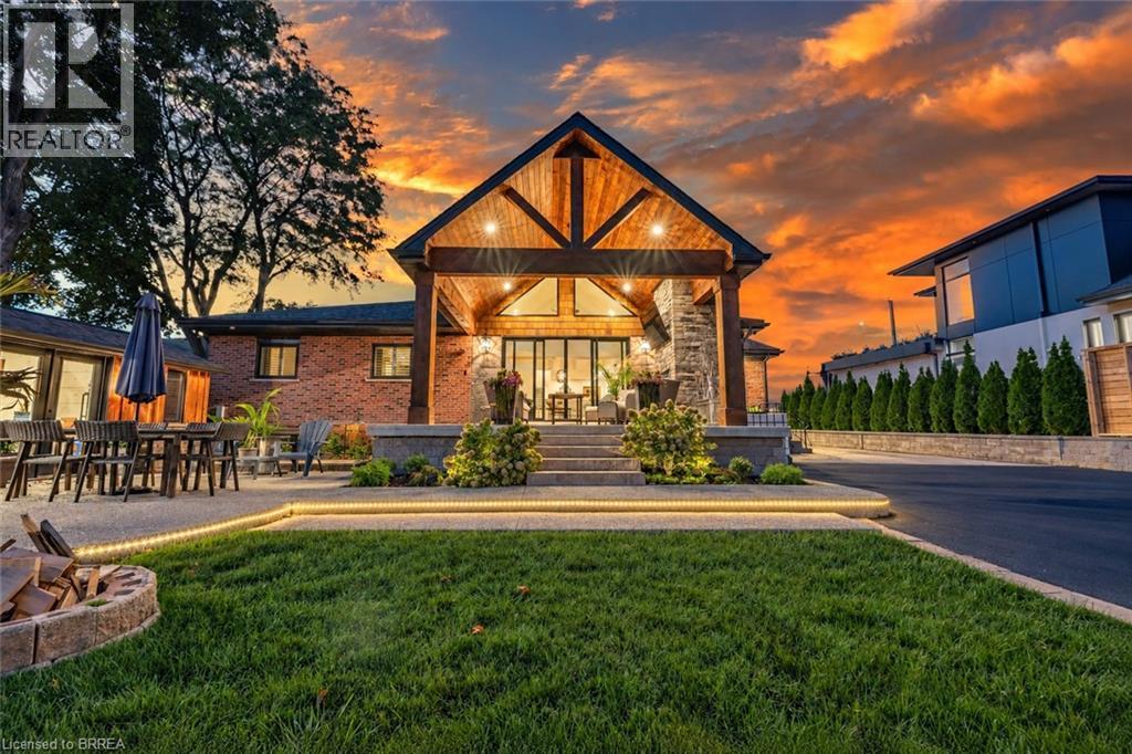 60 Mountain Brow Boulevard, Hamilton, ON