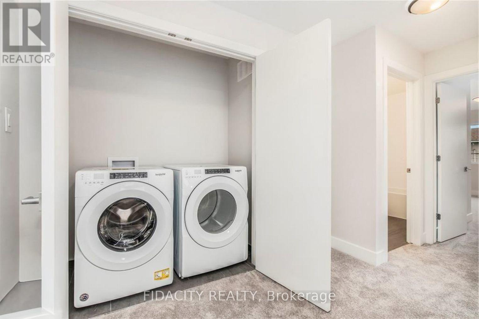 1402 Mayview Avenue, Ottawa, ON