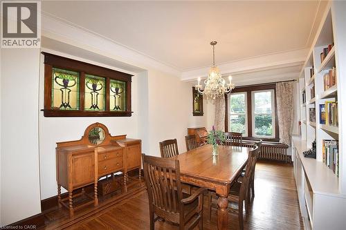 70 Kensington Avenue N, Hamilton, ON 