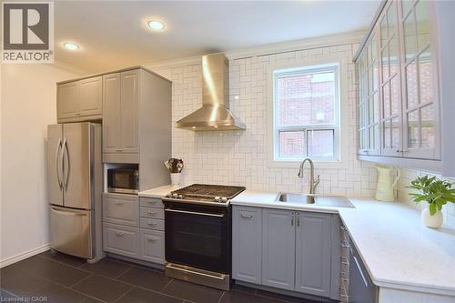 70 Kensington Avenue N, Hamilton, ON 