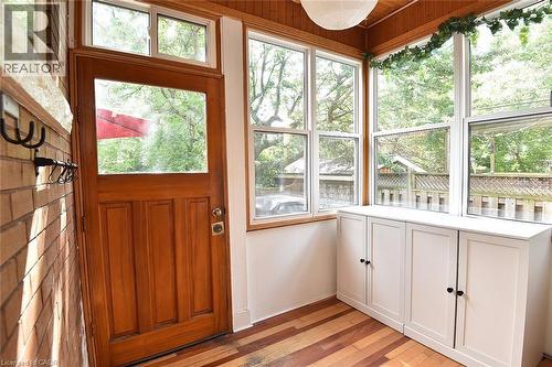 70 Kensington Avenue N, Hamilton, ON 