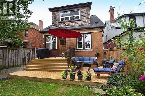 70 Kensington Avenue N, Hamilton, ON 