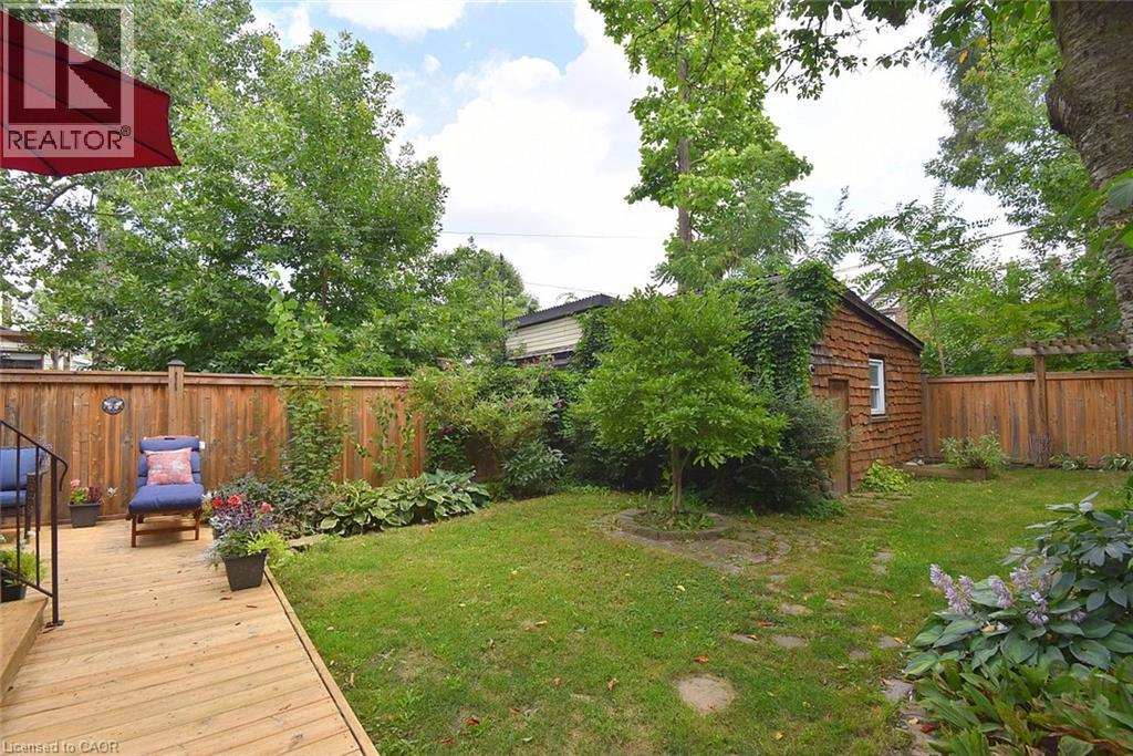 70 Kensington Avenue N, Hamilton, ON
