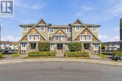 8 - 562 LAKERIDGE DRIVE Ottawa, ON K4A 0H4