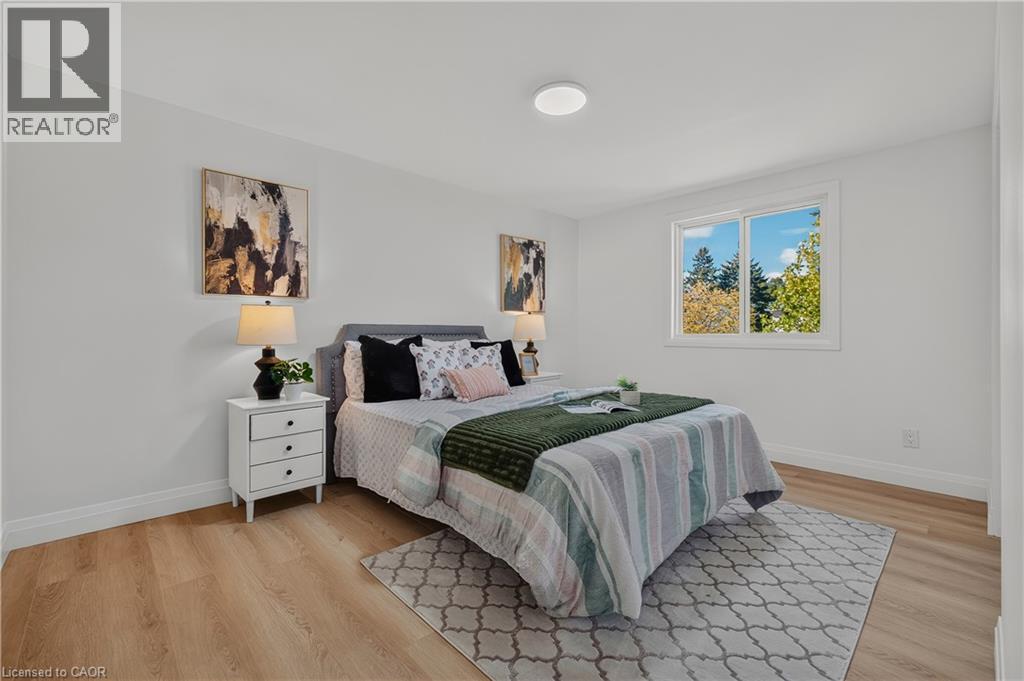 103 Dalegrove Drive, Kitchener, ON