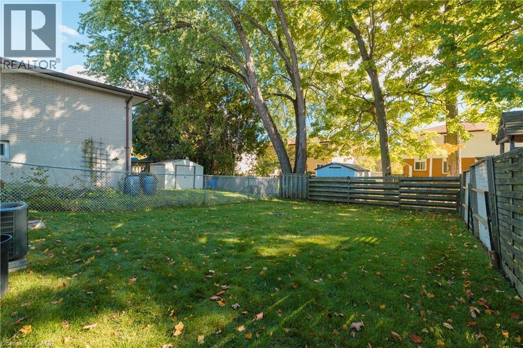 103 Dalegrove Drive, Kitchener, ON