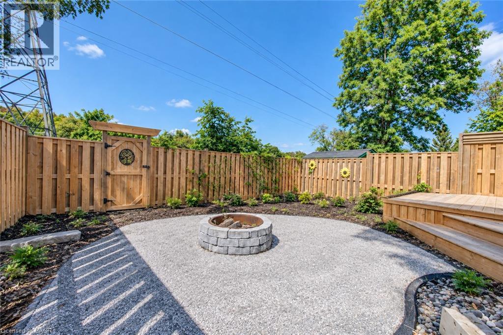 56 Poplar Drive, Cambridge, ON