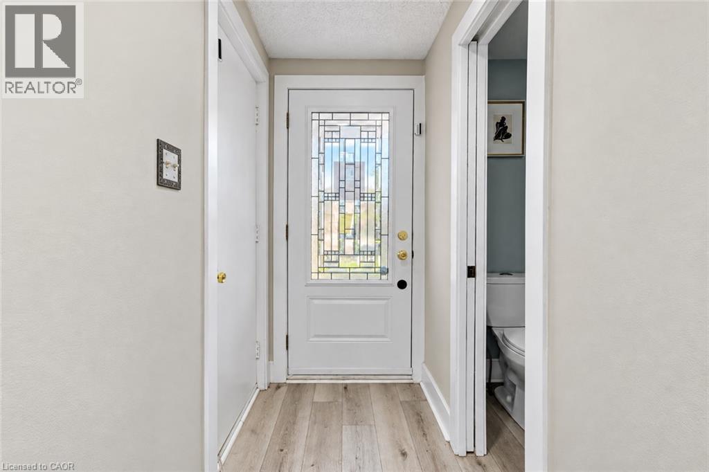 56 Poplar Drive, Cambridge, ON