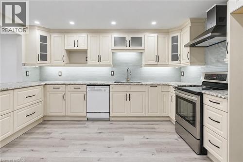 56 Poplar Drive, Cambridge, ON 