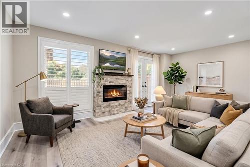 56 Poplar Drive, Cambridge, ON 