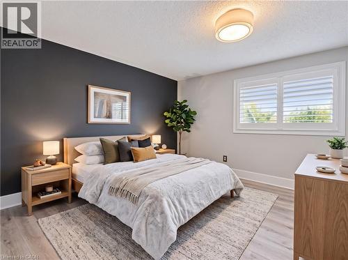 56 Poplar Drive, Cambridge, ON 