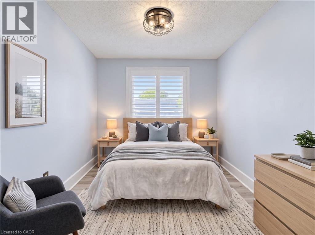 56 Poplar Drive, Cambridge, ON