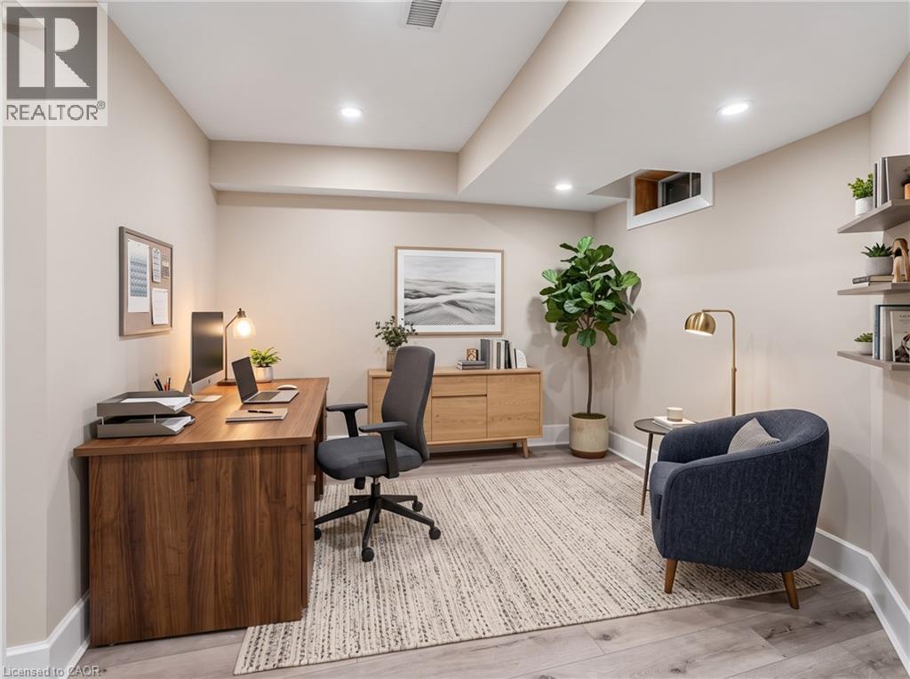 56 Poplar Drive, Cambridge, ON