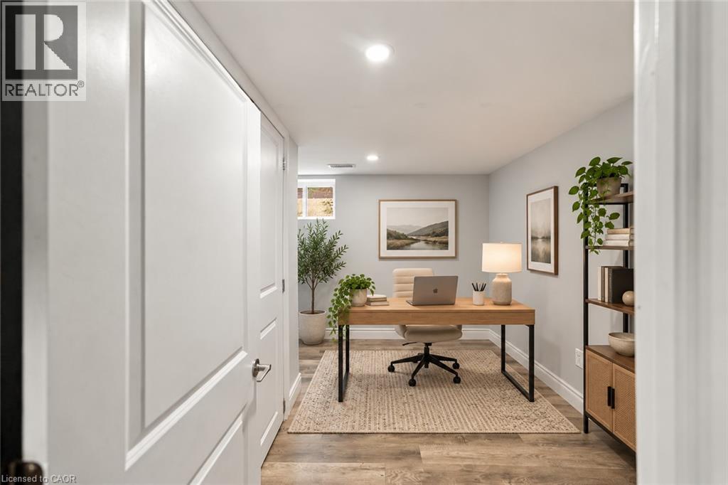 Virtually Staged - 284 East 21St Street, Hamilton, ON